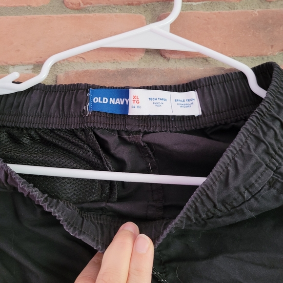 Old Navy size XL pants - 3 FOR 20$ - Picture 2 of 2